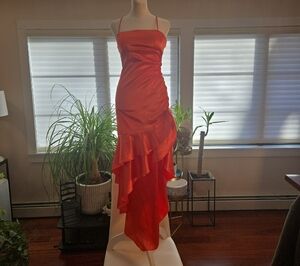 Linda Bernell Sleeveless Ruched Ruffled Asymmetrical Satin Gown Coral Size 5